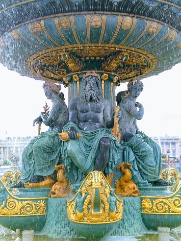 fontaine des mers place de la concorde paris