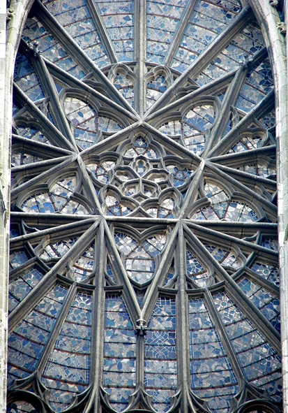 pentagramme rosace nord cathédrale amiens