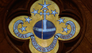 croix sur globe orbe crucigère